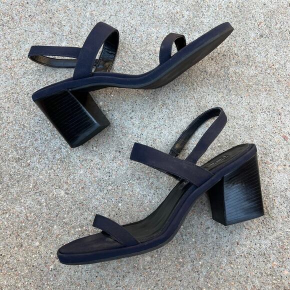 90s Vintage Nine West Dark Blue Chunky Stacked Heel Strapped Heels Size 8 - Picture 13 of 14